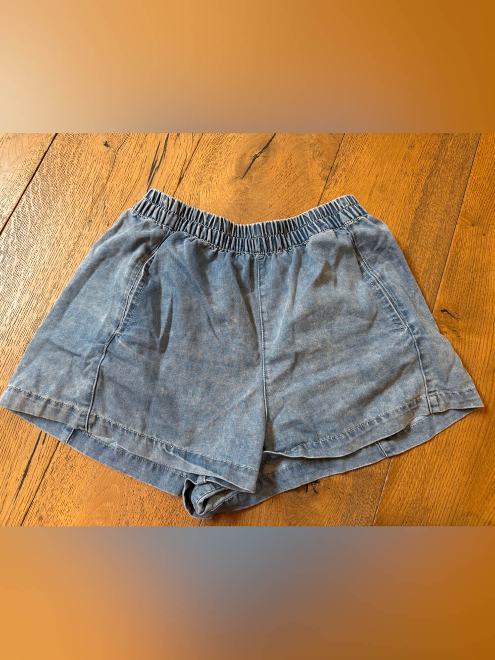 Vigoss Light Wash Denim-Look Elastic Waist Shorts-Size 29